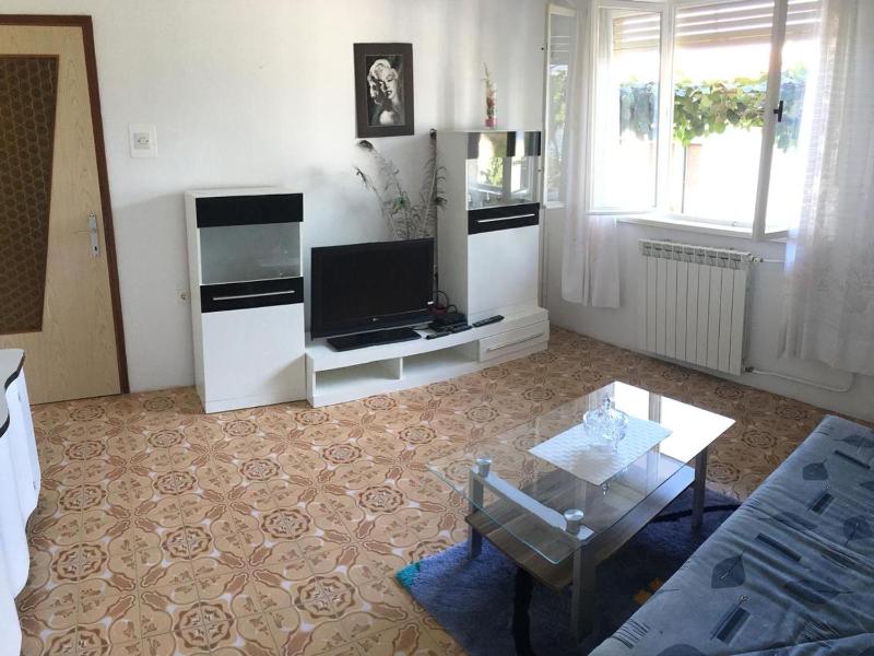 Two-Bedroom Apartment with Terrace and Sea View image 3