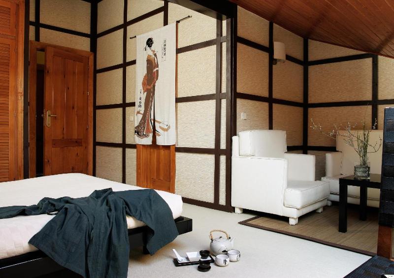 Superior Double Room image 2