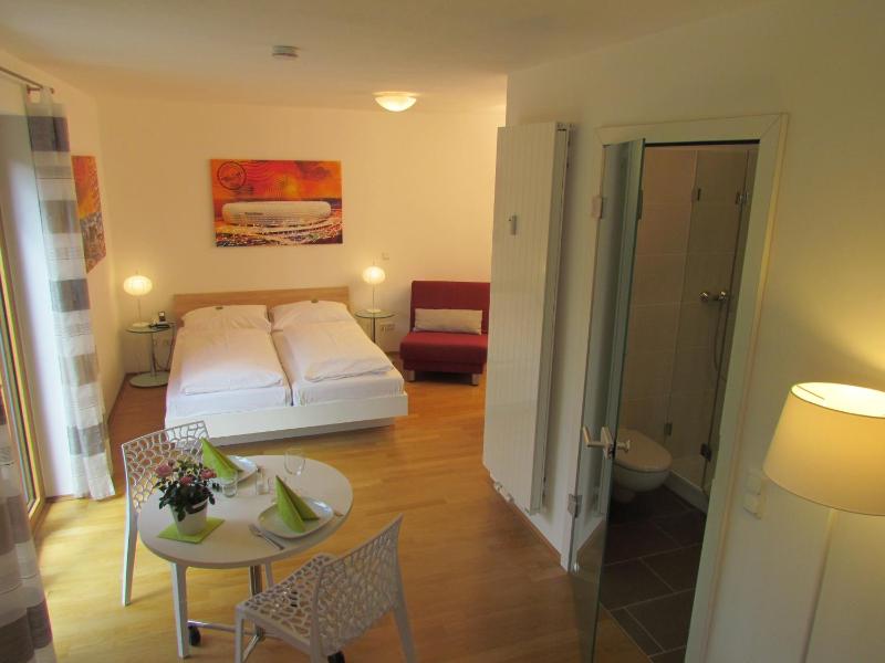 Standard Apartment with Garden Terrace image 4