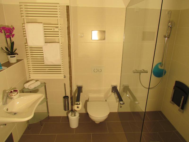 Superior Apartment with Garden Terrace image 4