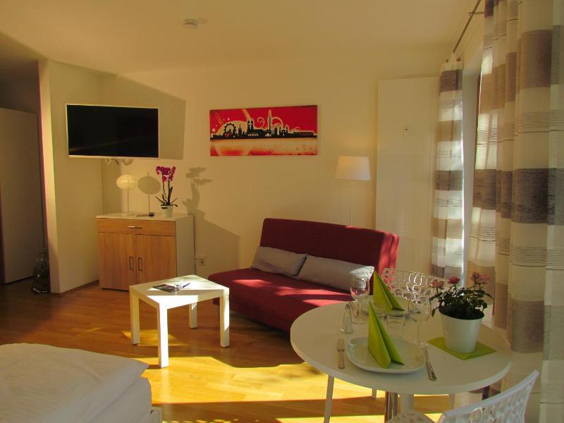 AMENITY-Garden-Apartments - image 8