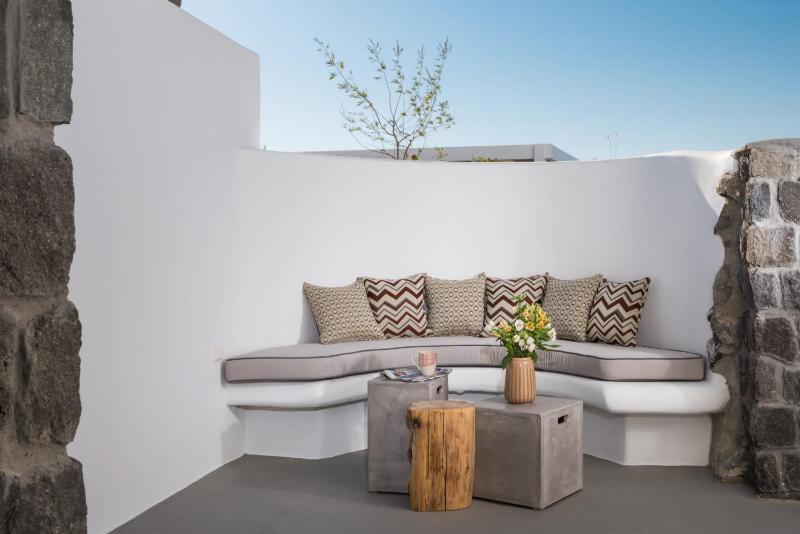Two Bedroom villa with Private Pool and Sea View image 3