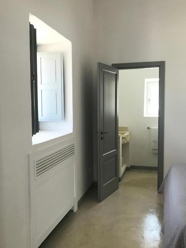 Double Room with Garden View image 4