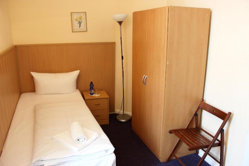 Hotel-Pension Rheingold am Kurfürstendamm - image 10