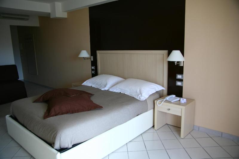 De Maria House - image 40