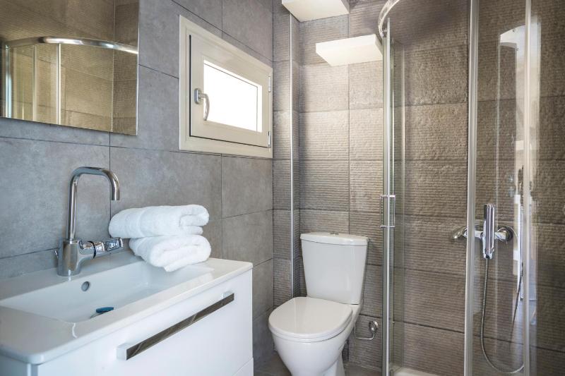 Argostoli Marina Suites - image 49
