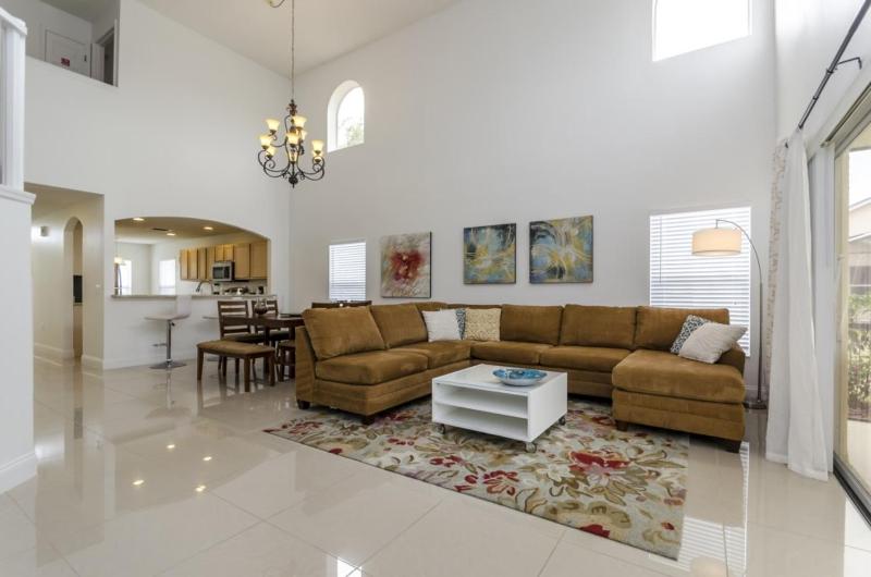 Five-Bedroom Villa image 3