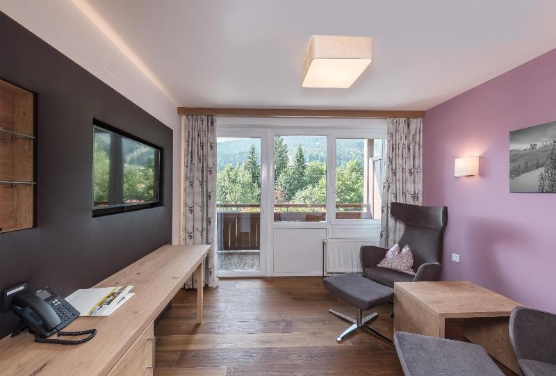 Superior Junior Suite image 4
