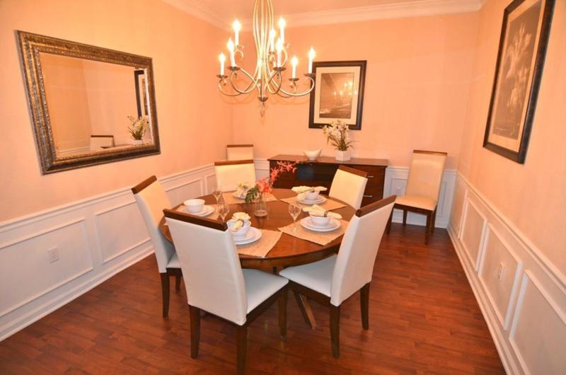 Three-Bedroom Apartment image 4