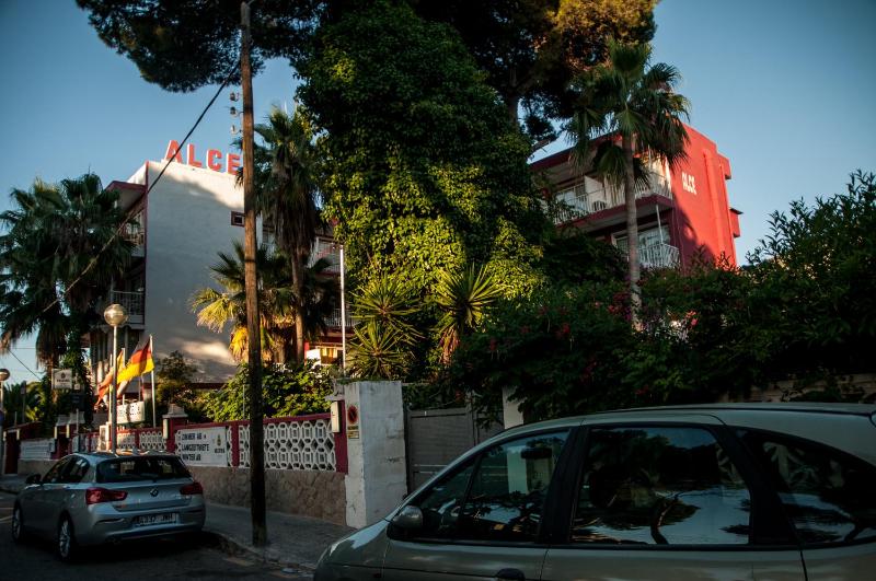 Hostal Alce - image 9