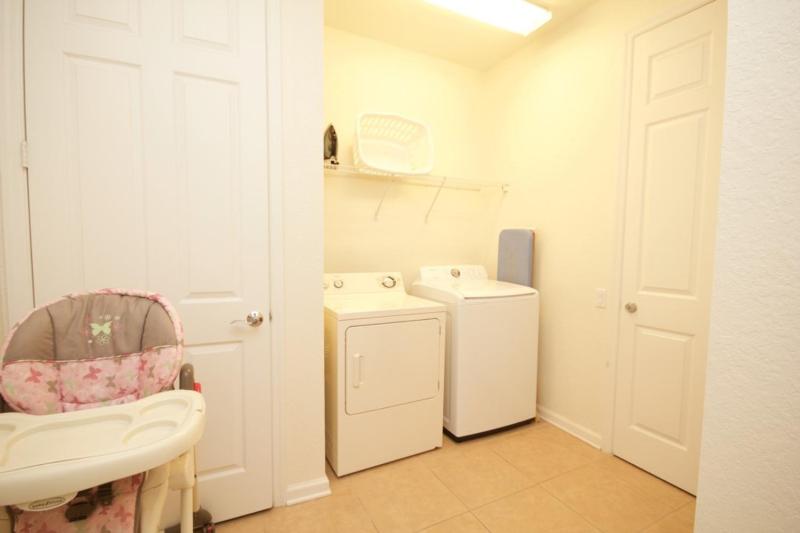 Three-Bedroom Apartment image 3