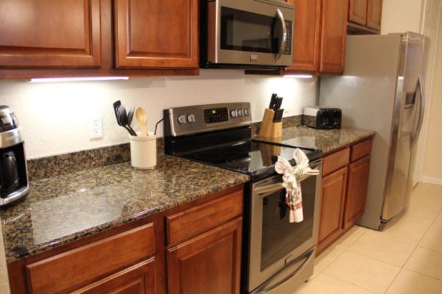 Two-Bedroom Apartment image 4