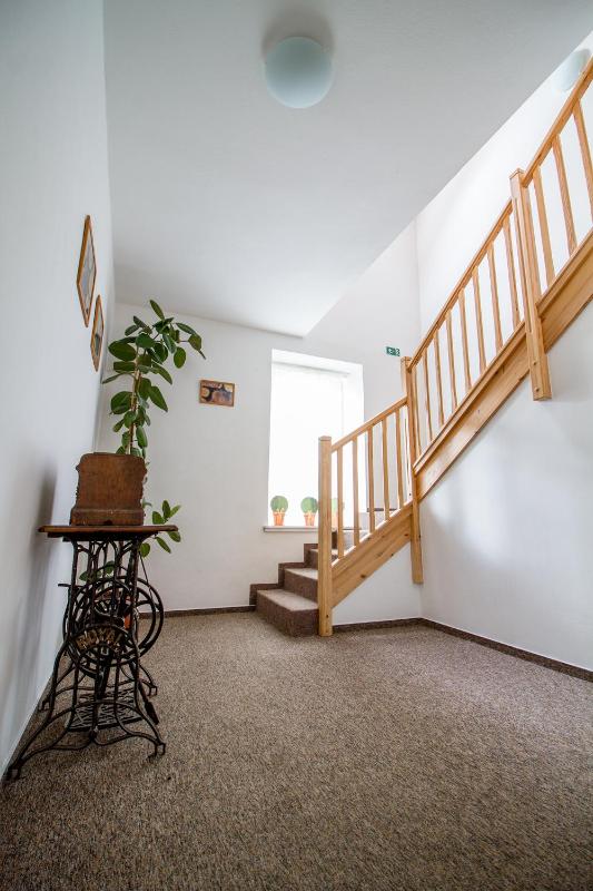 Family Room image 4