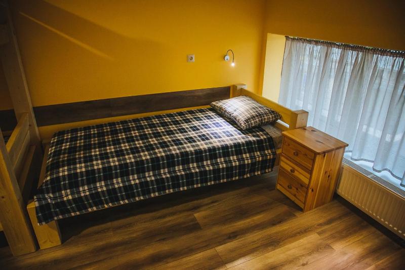 Bed in 4-Bed Dormitory Room image 2
