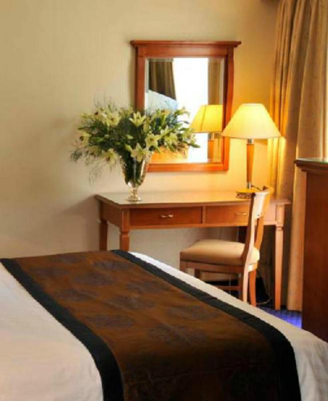 Superior Double Room image 3