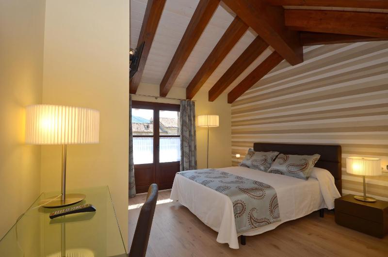 Duplex One-Bedroom Apartment image 4