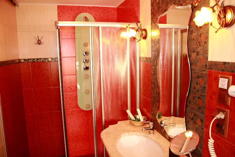 Deluxe Double Room (Spanish Style) image 1