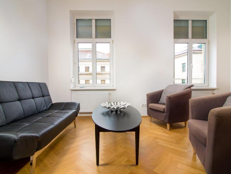 Luxury Two-Bedroom Apartment - Adresse Rennweg 33a, 1030 Vienna image 4