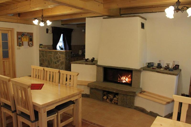 Chalet image 1