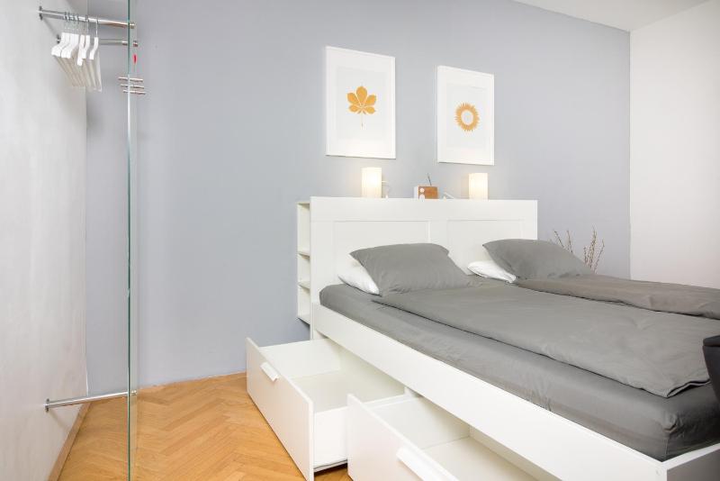 Central Vienna-Living - image 16