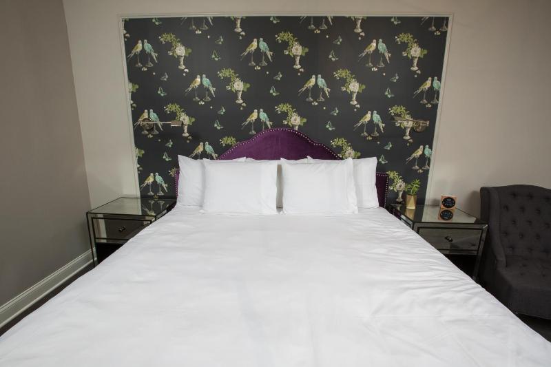 King Room image 4