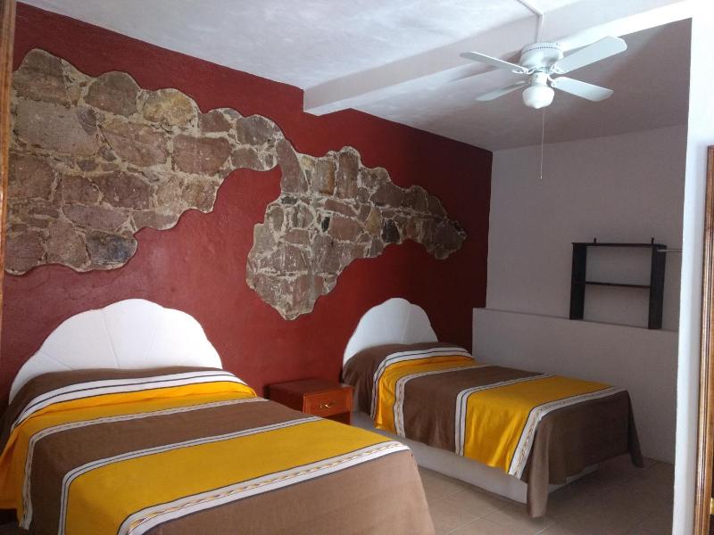 Hotel Hacienda Morales. - image 9
