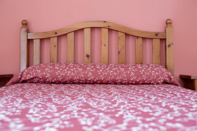 Single Room image 3