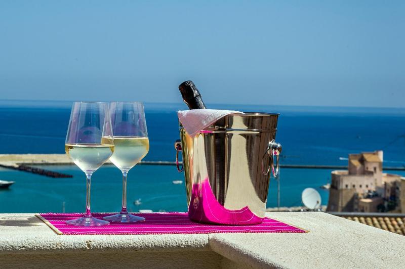 Standard Double Room image 1