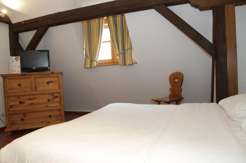 Superior Double Room image 3