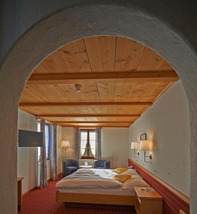 Double Room image 3