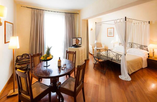 Junior Suite image 1