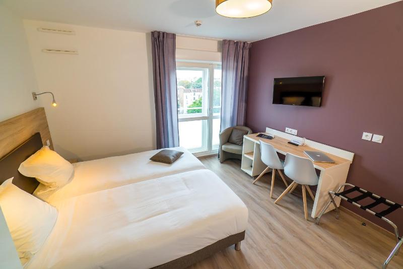 Comfort Studio with 2 Single Beds (1-2 People) image 3