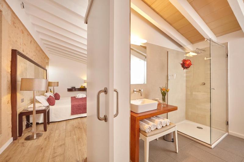 Presidential Suite image 3