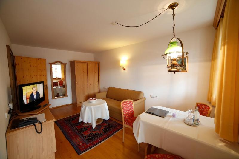 Apartment image 4