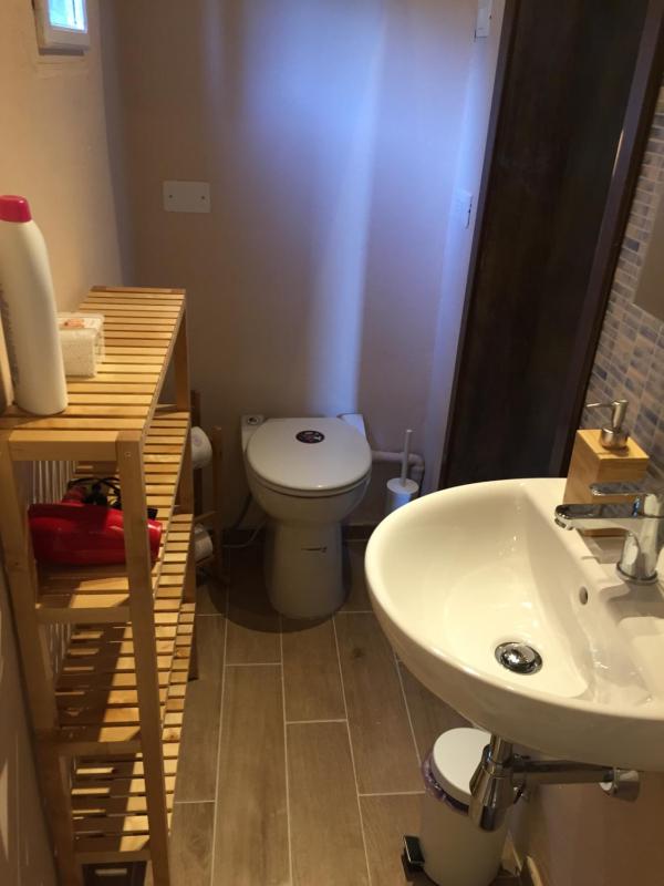 Double or Twin Room with Private Bathroom image 3