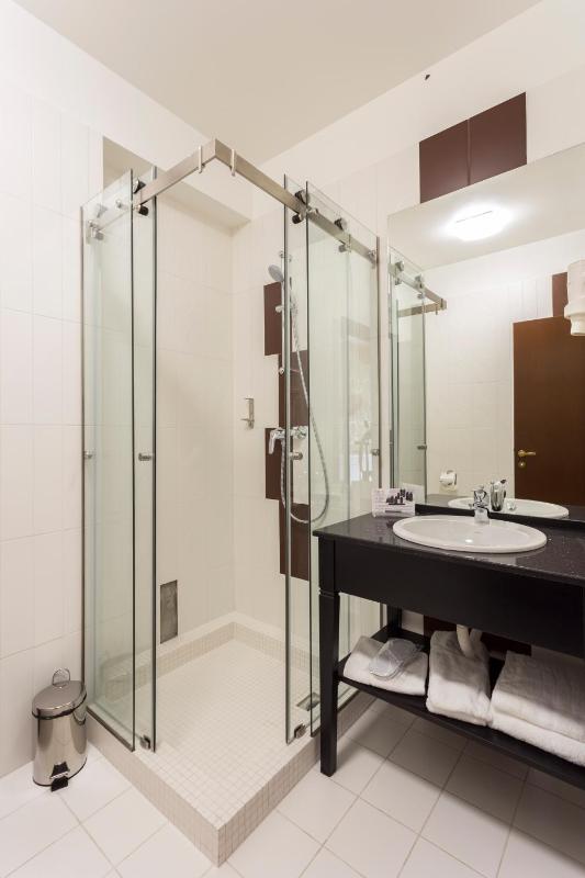 Double Room image 2