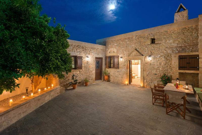 Rodia House Images