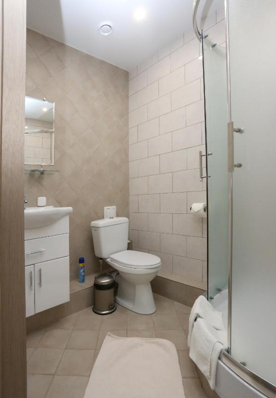 Superior Family Room image 1
