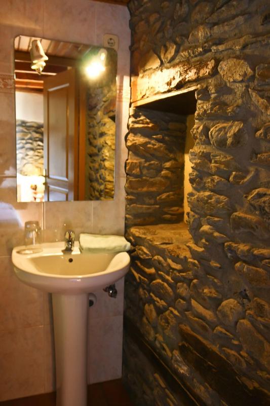 Double or Twin Room image 2