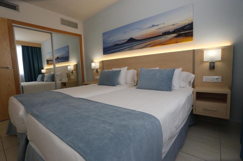 Superior Apartment (2 Adults + 1 Child) image 3