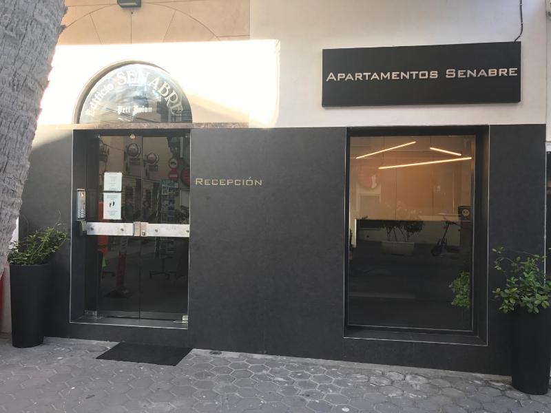 Apartamentos Senabre Palais - image 8