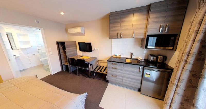 Apartments 118 - image 8