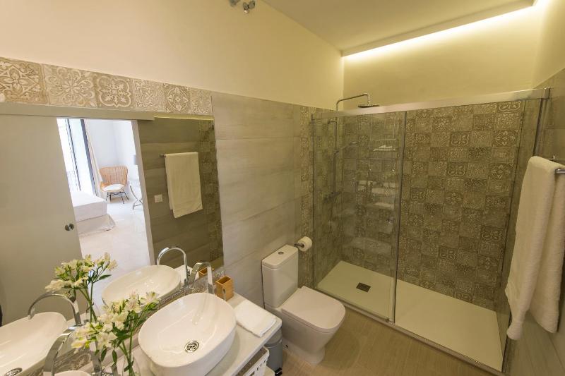 Deluxe Apartment image 4