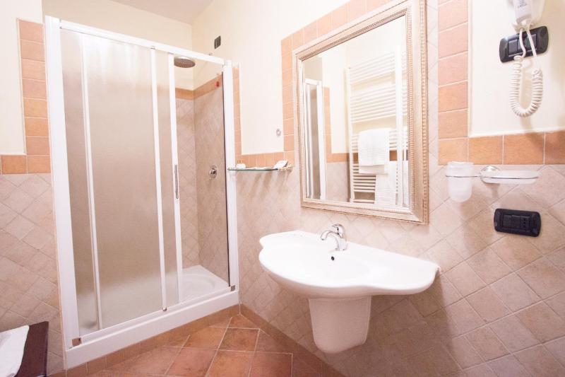 Single Room image 1