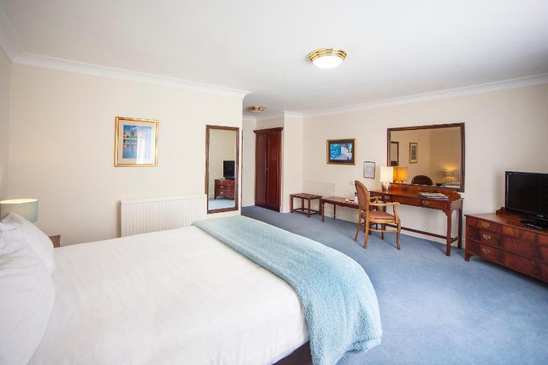 Executive Double Room image 2