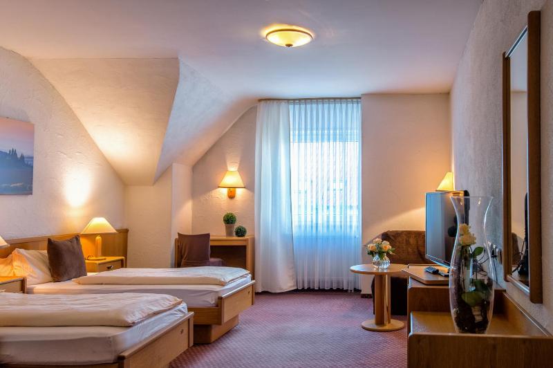 Triple Room image 3