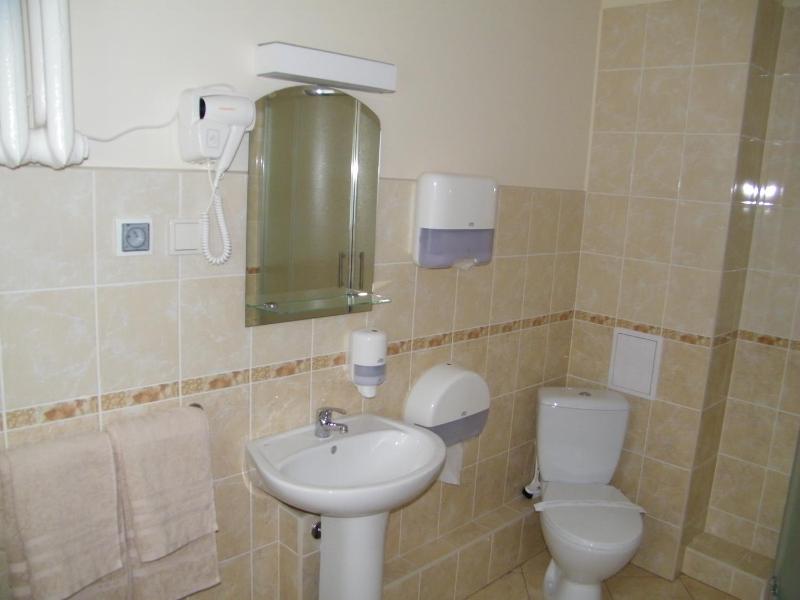 Double Room with Shared Bathroom image 4