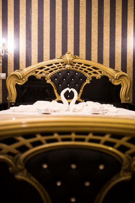 Junior Suite image 1