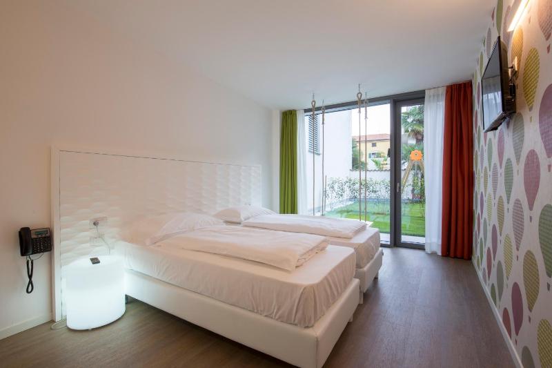 Deluxe Double or Twin Room - Annex image 1