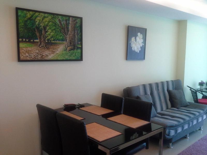 Cosy Beach View Apartments - image 45